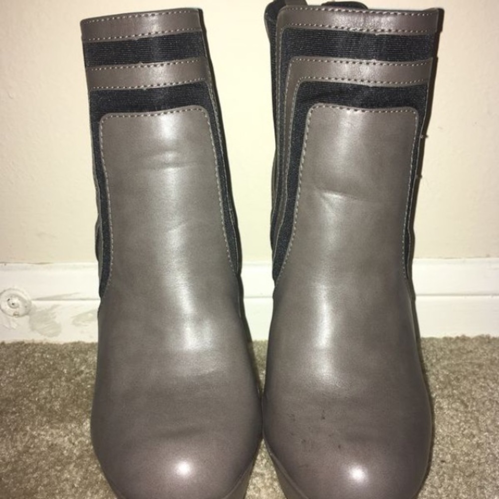 Covina Ankle Platform Bootie Stilettos